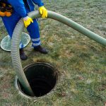 A qui s’adresser pour un curage de fosse septique ?